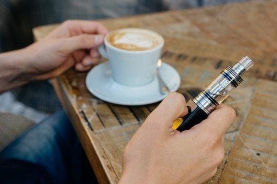 IBVape e-cigarette comparison and are elf bars e cigarettes still the most convenient disposable vape option
